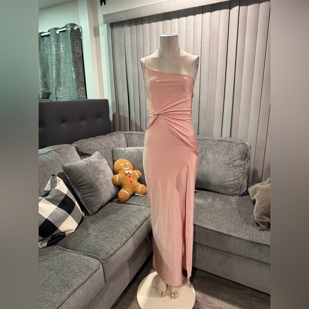 🌸AMTIOUS light pink dress ✨